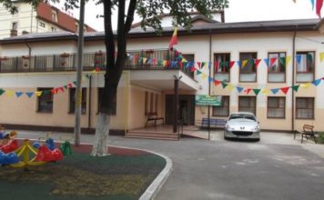 Scandal la o grădiniță din Pitești! Educatoarele susțin că sunt intimidate de directoarea instituției!